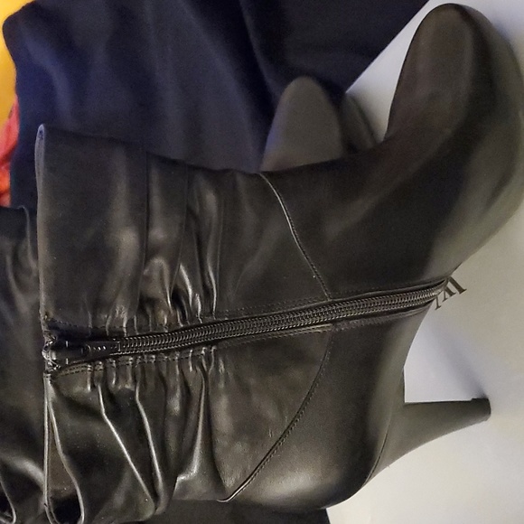 Worthington Genuine  Leather  Boots - Picture 3 of 12